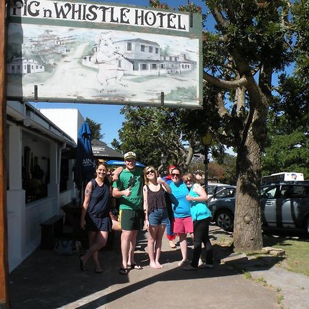The Historic Pig And Whistle Inn Bathurst Exteriér fotografie